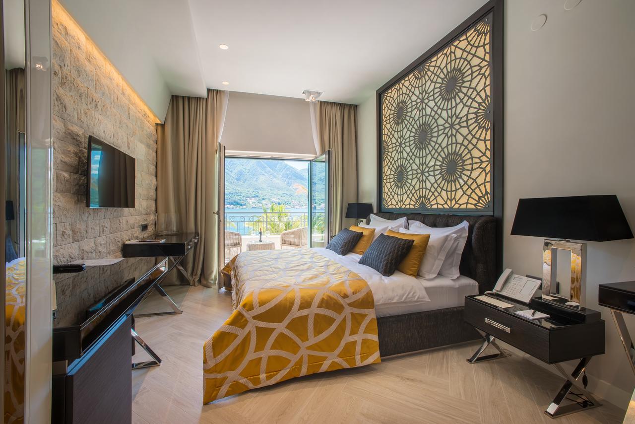 Forza Terra Hotel Kotor