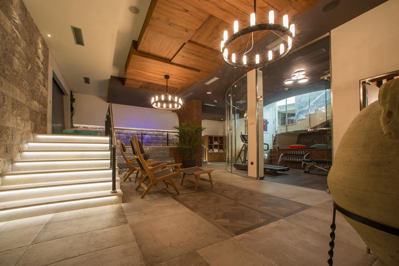 Forza Terra Hotel Kotor